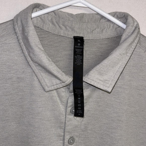 Lululemon Men’s Grey Stripped Evolution Polo Size XL - Picture 2 of 8